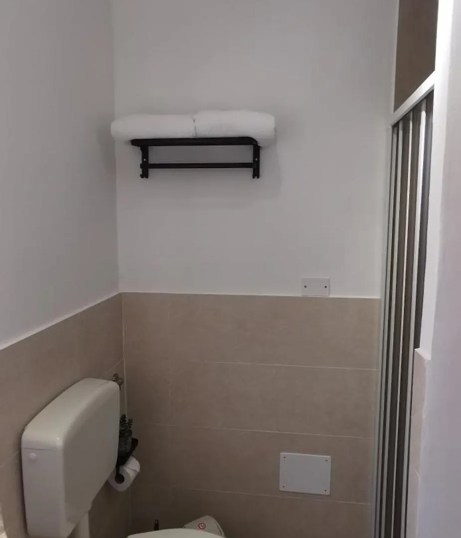 Casa Vacanze Samelia Altavilla Milicia Apartment